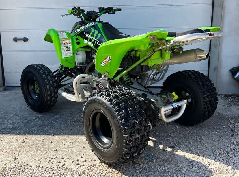 Kawasaki kfx400 ( Suzuki Ltz 400 )