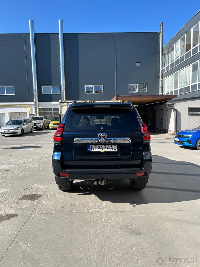 POZOR POZOR POZORToyota Land Cruiser 2.8 D-4D 130KW