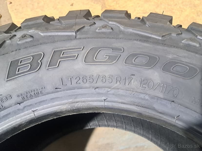 BFGoodrich Mud Terrain 265/65 R17