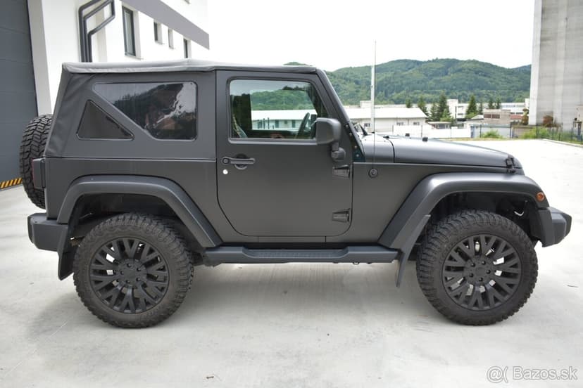 °IIIIIII° JEEP WRANGLER 2.8 CRD Sahara - možný úver