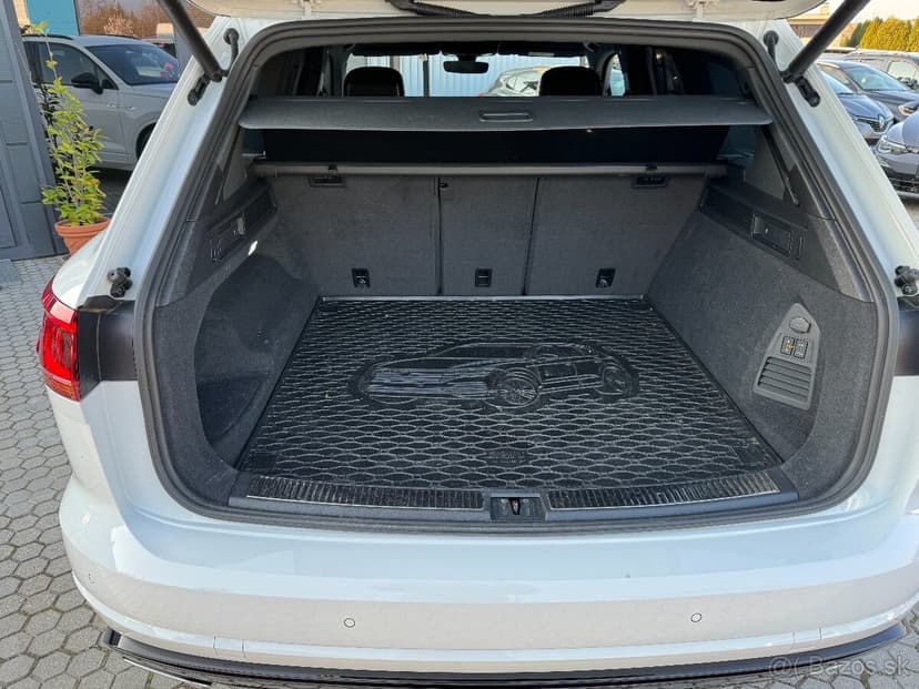 Volkswagen Touareg 3.0 TDI