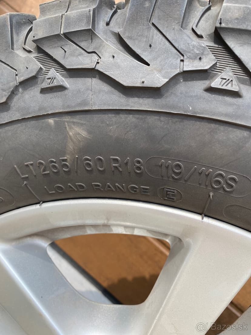 Disky + Pneu Toyota Land cruiser / Hilux