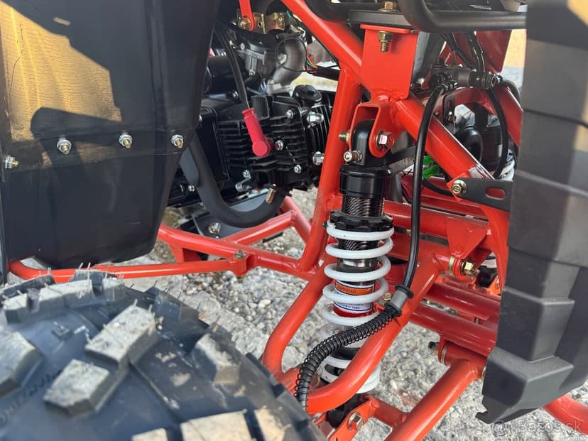 Štvorkolka asix comander 8/8 125cc