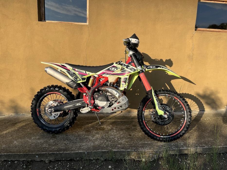 Vând beta rr 300 2018