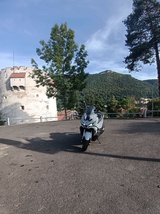 Scuter adventure Sym Adx 125