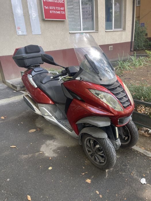 Peugeot metropolis 400, se conduce cu cat B