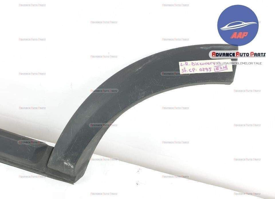 Bandou overfender stanga spate 2004-2009 originala Land Rover  Defende