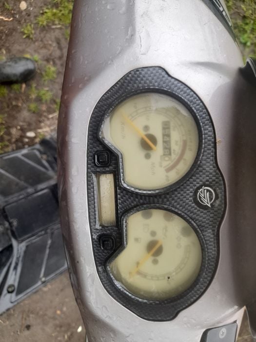 Vând scuter keeway 49 2t sau schimb cu cross 125 4t