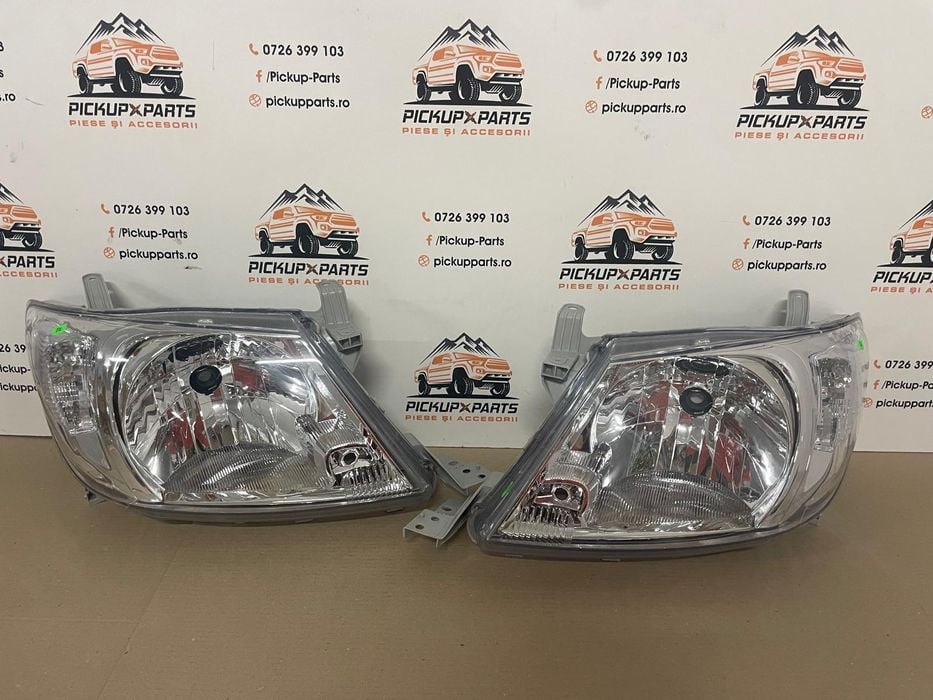 far , stanga / dreapta , toyota hilux 2009-2012