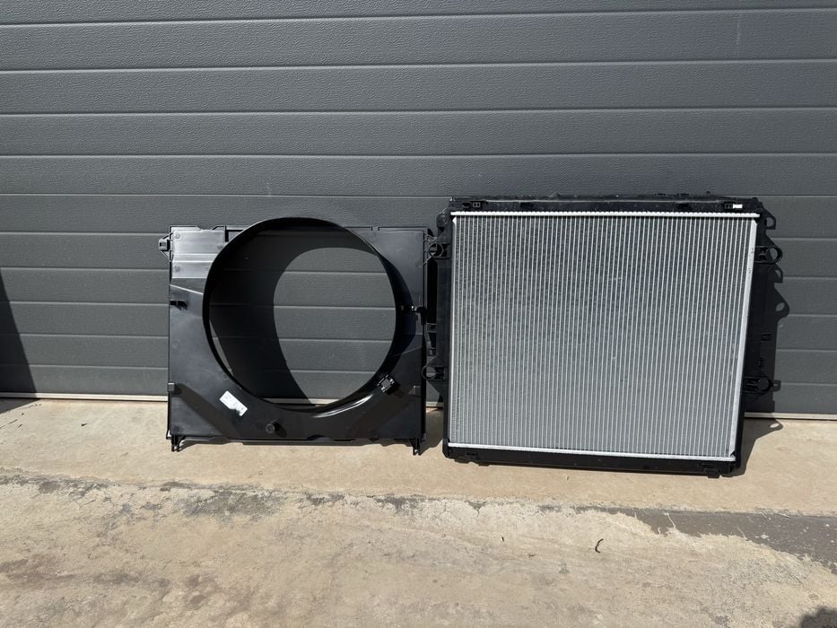 Radiator apa difuzor toyota hilux 2015-2024
