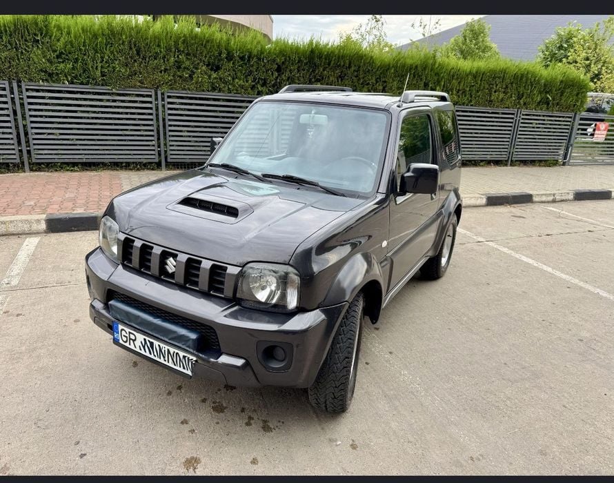 Suzuki Jimny Primul proprietar în RO, importată din Germania.