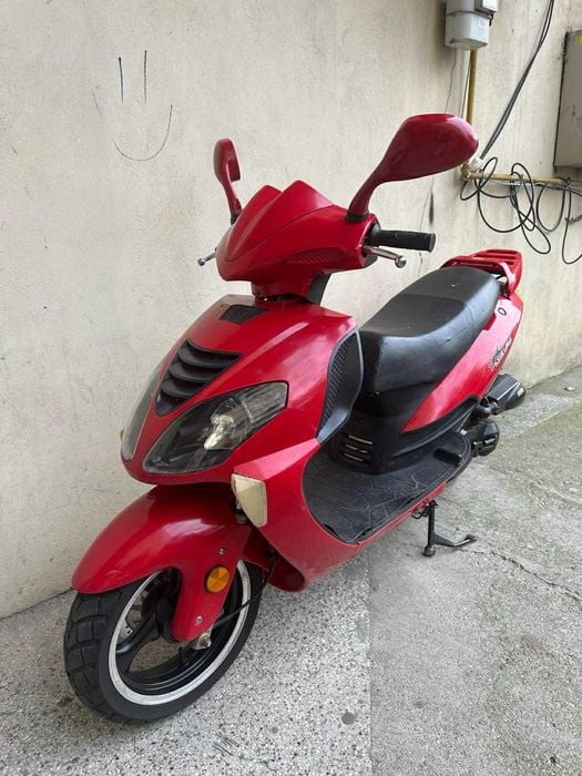 Scuter 4T 49cc 50cc inmatriculat PF