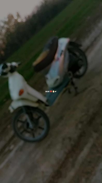 Vând sau schimb scuter Piaggio Liberty 50