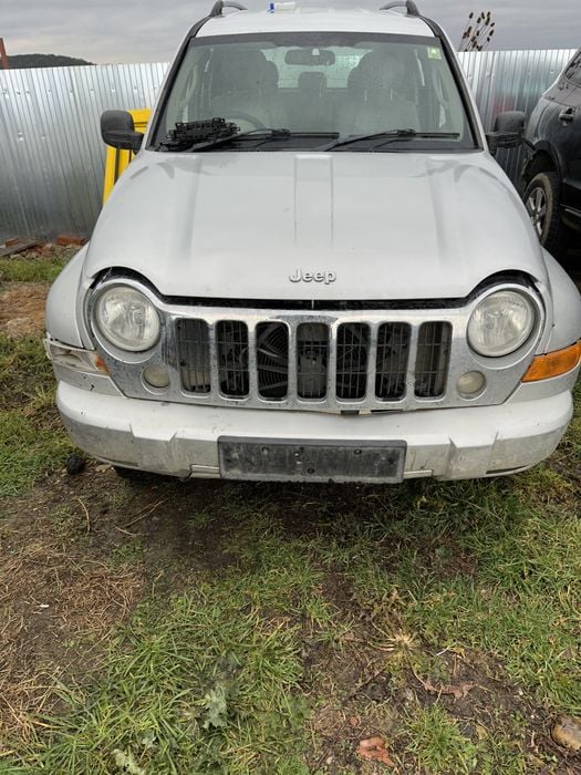 Dezmembrari dezmembrez piese Jeep Cherokee 2.8 crd cutie automata