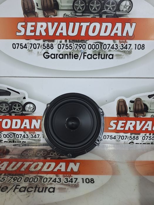 boxa land rover discovery 4 (2009->) 2.0 motorina 2016