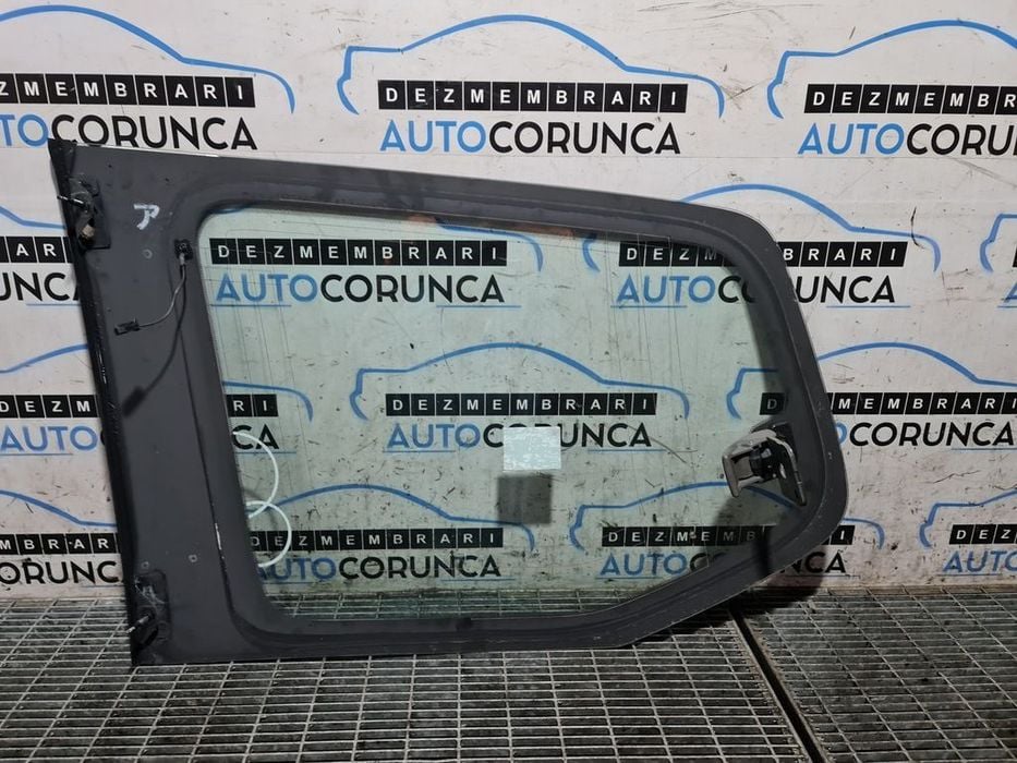 Geam fix caroserie dreapta Toyota Land Cruiser J12 2002 - 2010 SUV 4 Usi (1305)