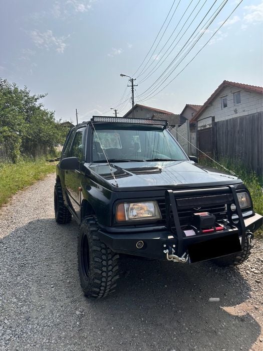 Vând Suzuki Vitara