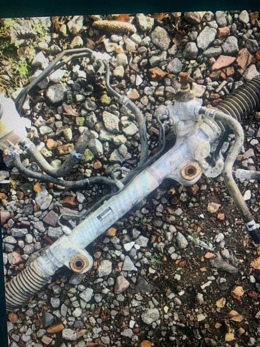 caseta directie si pompa servo toyota hilux 2021