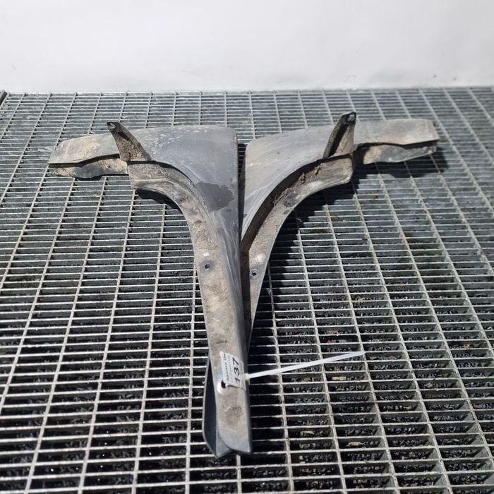 Aparatori noroi fata Nissan Navara D40 Facelift (1371)