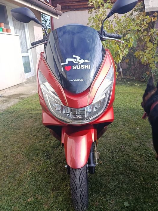 Scuter Honda PCX 125  an 2018