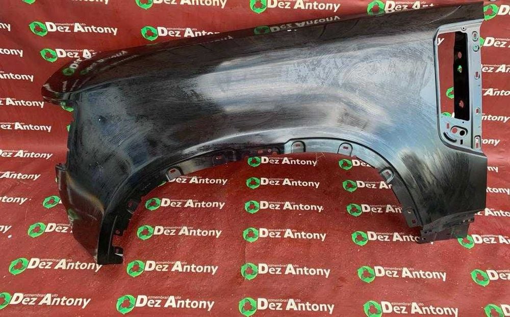 Aripa fata stanga NOUA ORIGINALA Land Rover Defender 2