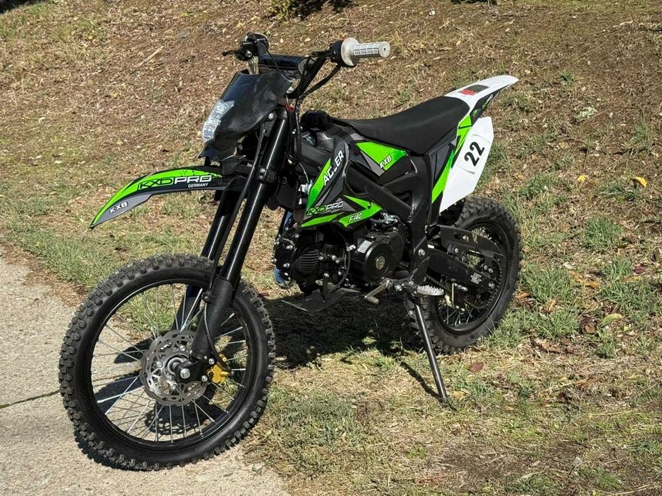 Motocicleta Cross Dirt Bike KXD 140cc Pornire Buton Germania Garantie