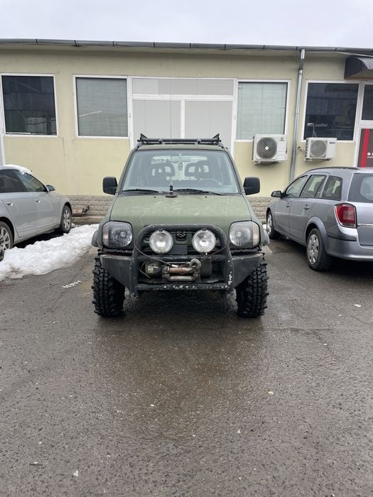 Bulbar suzuki jimny cu proiectoare , bara metalica si troliu