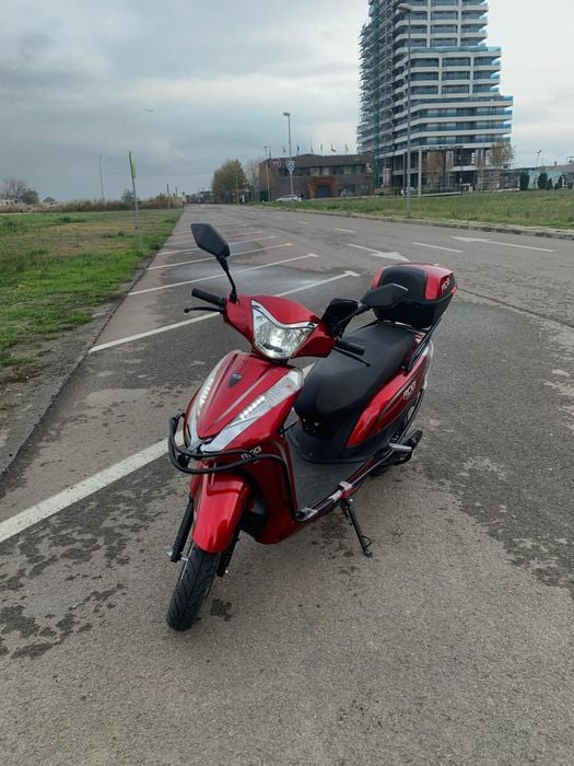 Vand/schimb scuter Hoinarul V electric