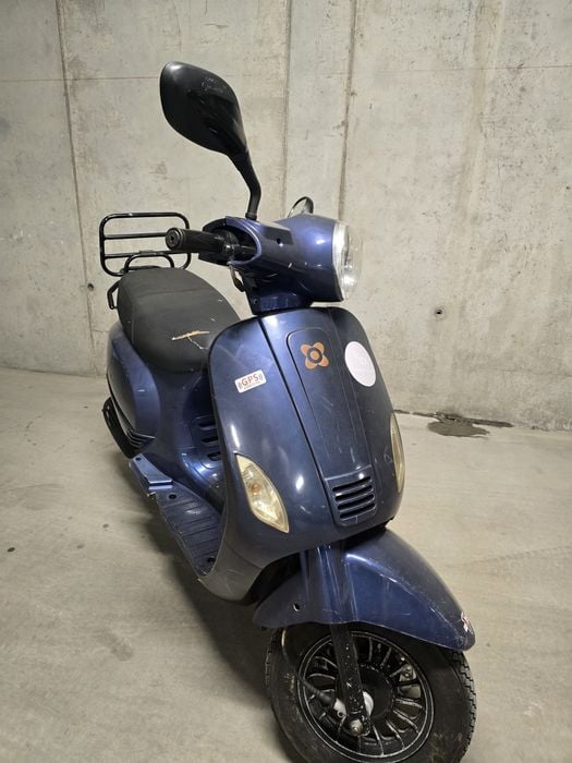 Scuter AGM 25km/h