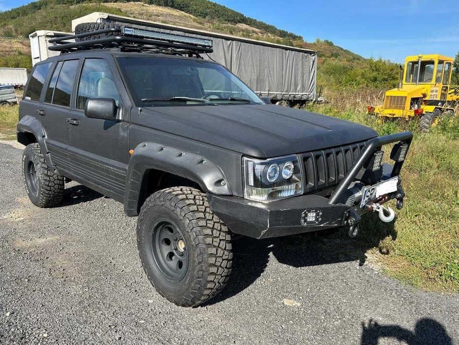 JEEP GRAND CHEROKEE V8 - offroad accept unele schimburi