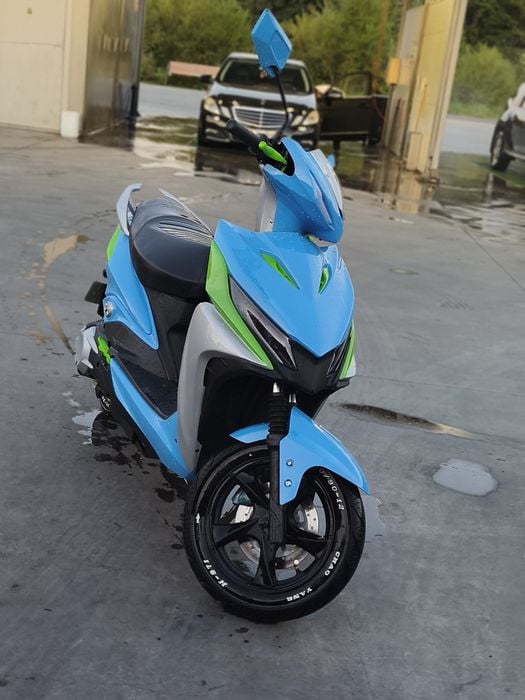 Vând scuter electric fara permis