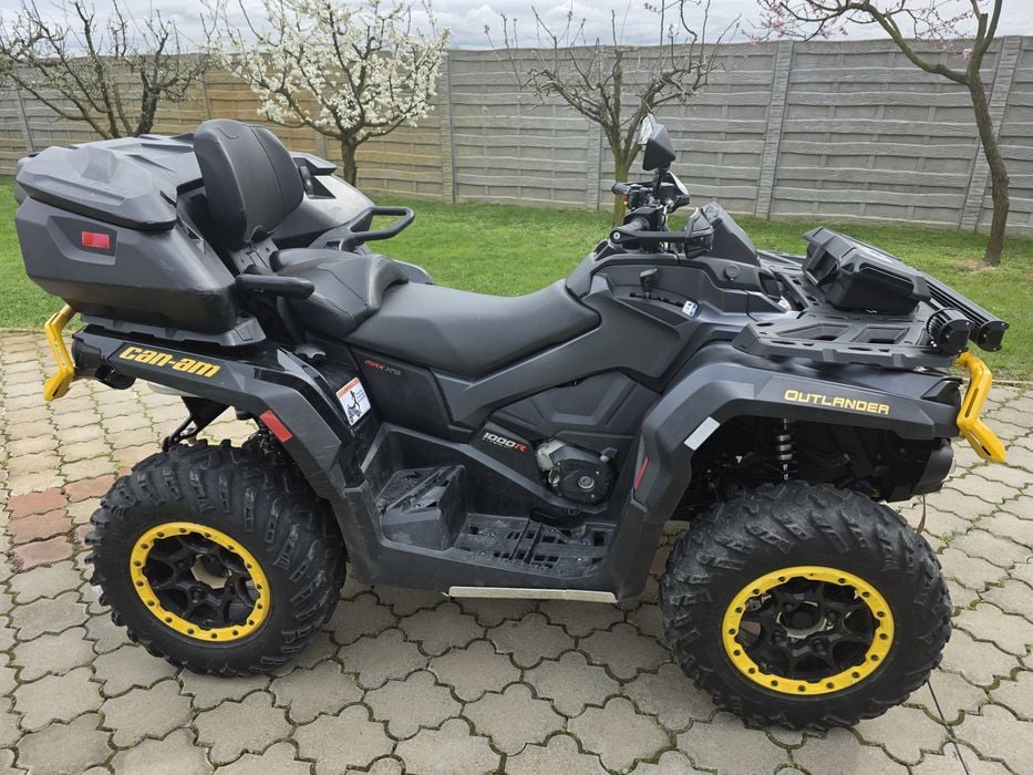 Can am 1000R an 2022