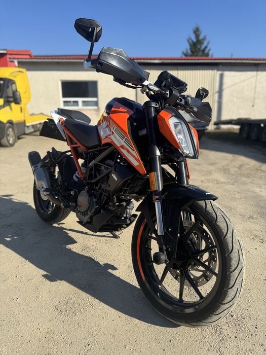 Vand KTM DUKE 125 cc