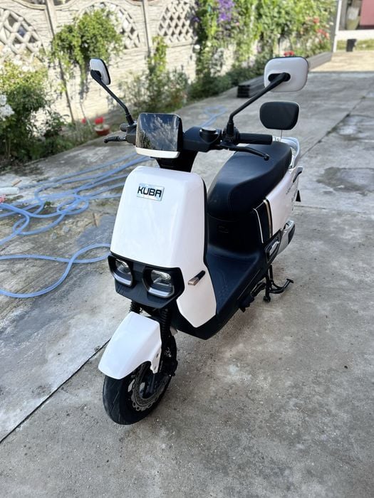 Scuter electric 6500ron