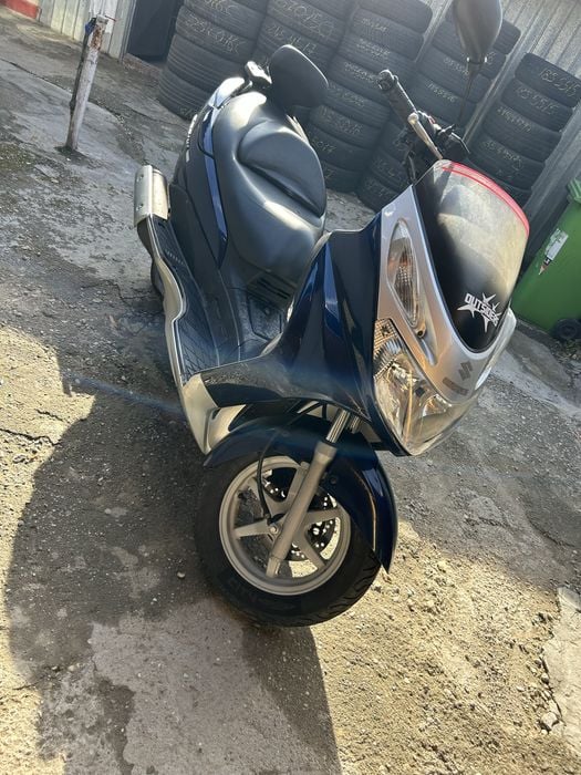 Scuter Suzuki Burgman 150cc