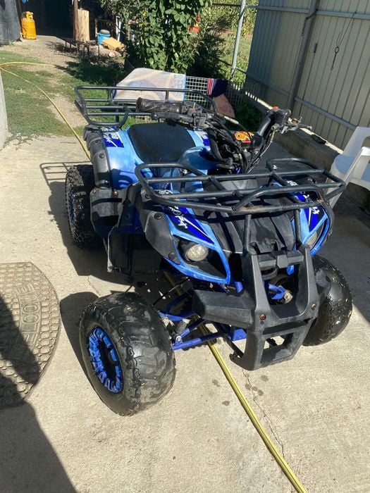vând Atv capacitate 125cc