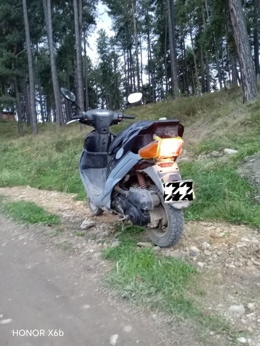 Vând scuter kimco
