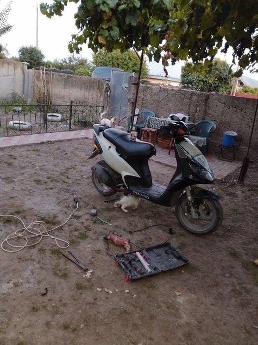De vânzare piaggio ngr 2 necesita carburator în rest e perfect