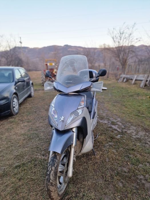 Vând/Schimb Scuter Peguote Geopolis 250cc 2011