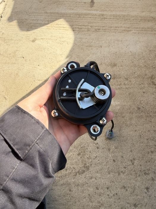 Motoras 4x4 cf moto,nou