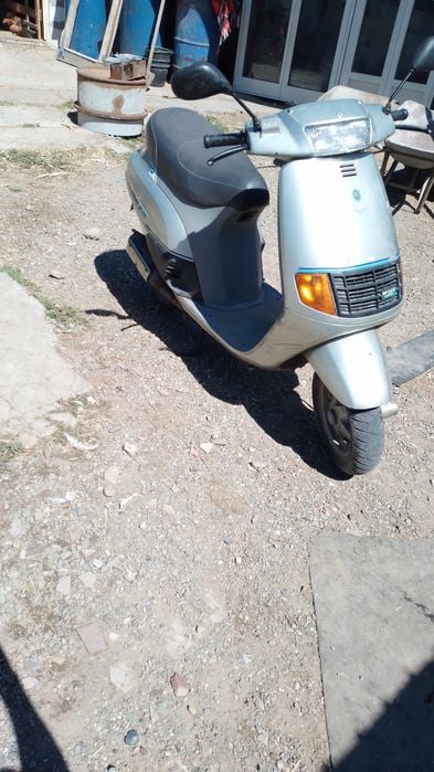 Scuter piaggio quartz liquid cooled 49cc