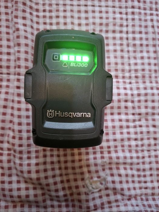 Acumulator husqvarna bli300 36w 9,36 ah profesional