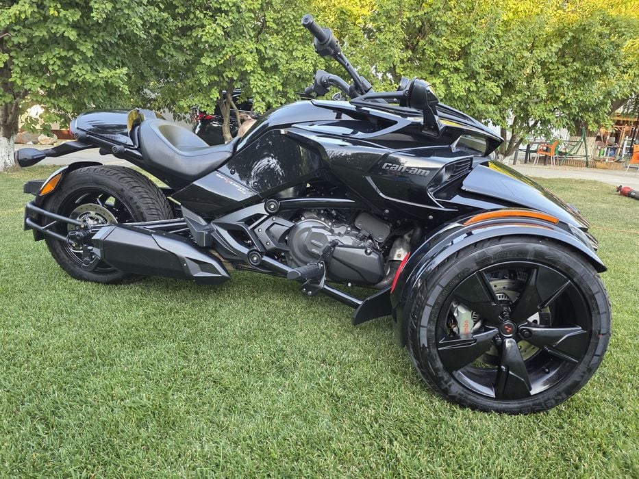 Can am spyder,inca in garantie,factura,locație București zn Nord