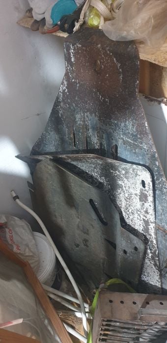 Scut Nissan Navara d40