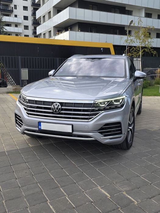 VW Touareg 3.0TFSI Plug-in Hybrid 462HP