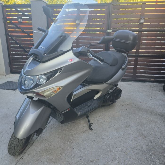 Vand maxiscuter Kymko Xciting 500R