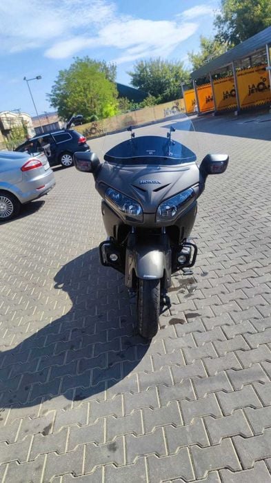 Honda Goldwing F6B 1800,ABS,Marsarier si NT 1100,echipata full,ca noua