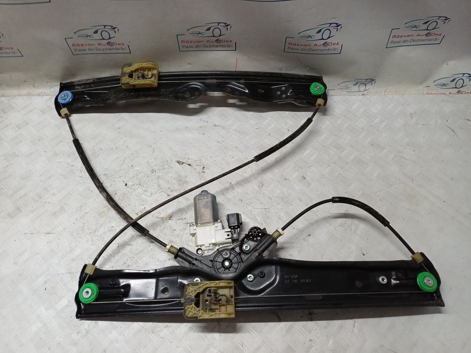 Macara geam stanga fata  Land Rover Discovery - Motorina 2015