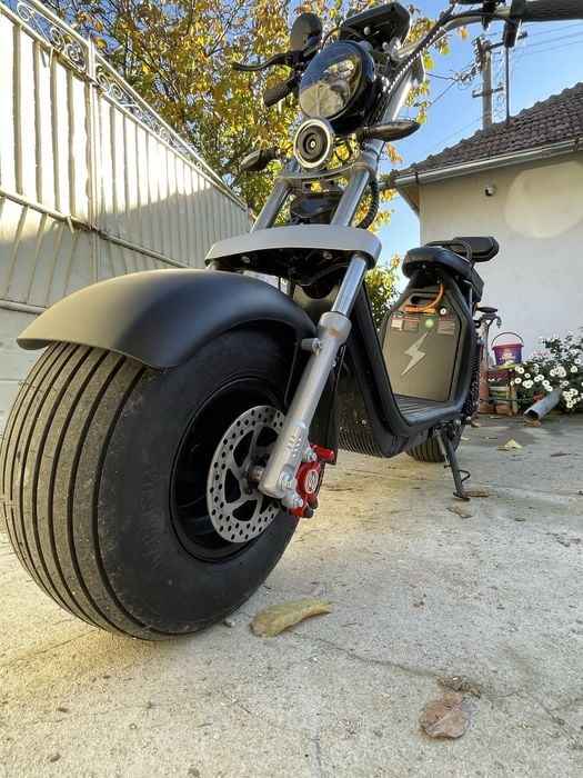 Scuter chopper electric