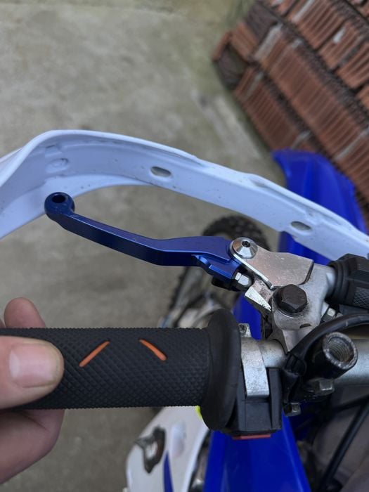 Vand yamaha yz 250f 2011 cu motorul blocat